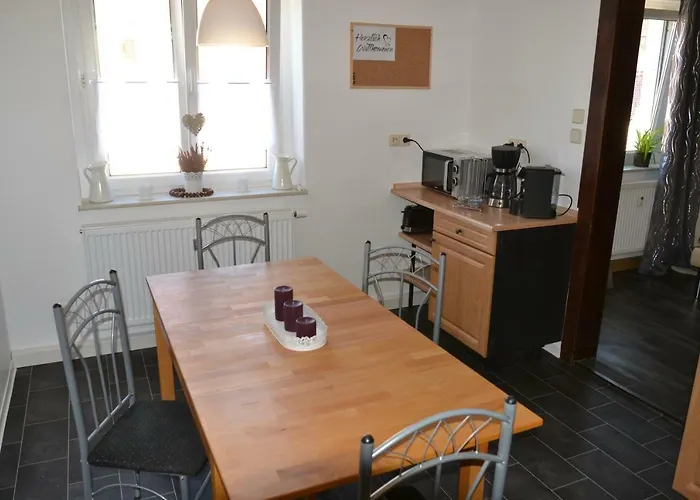 Schoene's Eck * Grossrohrsdorf